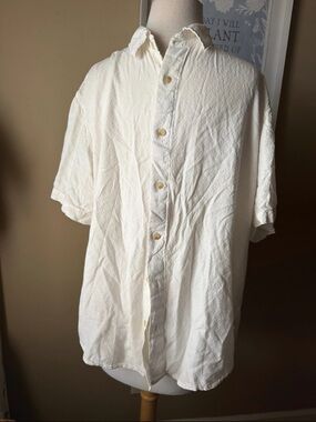 White Short-Sleeve Button-Up Shirt lightweight